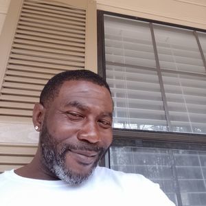 Meet your Posher, Lawrence